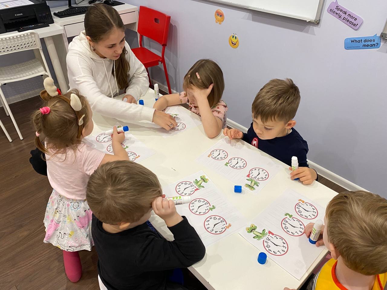 Анастасия - -