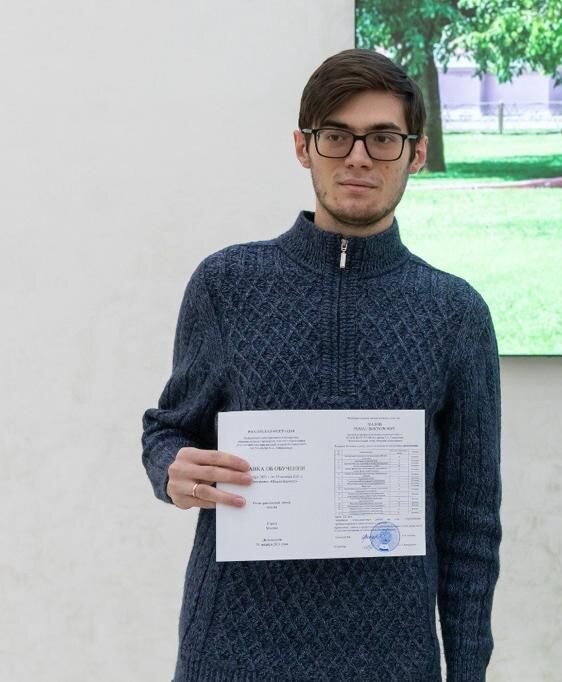 Роман Викторович Малов