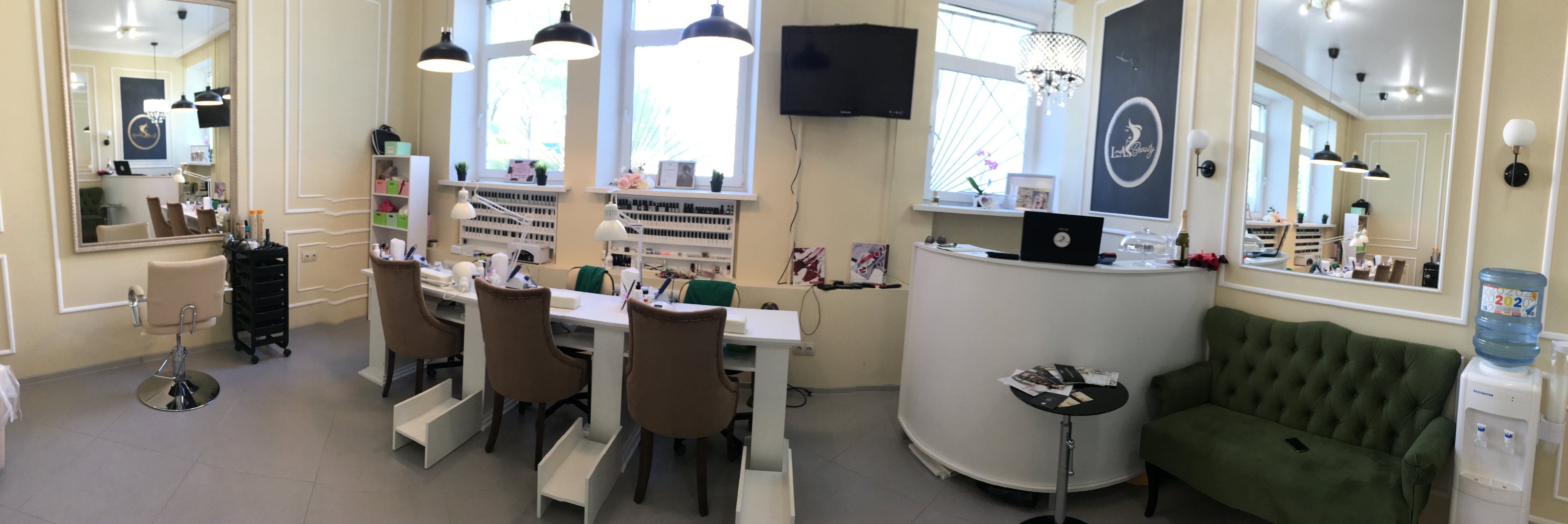 Жемчужная 21 гомель. Гомель телефоны парикмахерских. Парикмахерская в цвете гомель. Парикмахерские в гомеле. Парикмахерская возле ю клинике в гомеле парикмахерская.