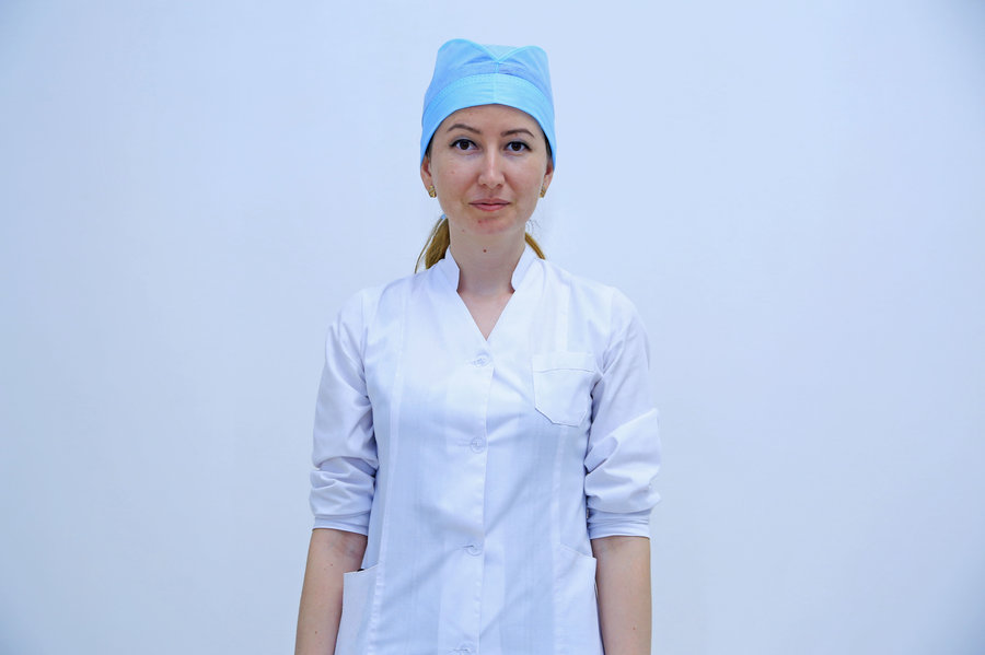 Karina dinda dokter. Дина Сейфуллина. Дина Сейфуллина врач. Лобова Дина Владимировна. Дина Владимировна стоматолог.