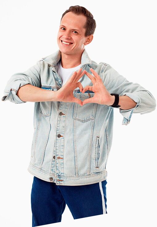 Максим Истомин