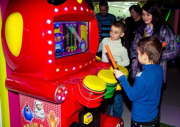детские игровые автоматы фото