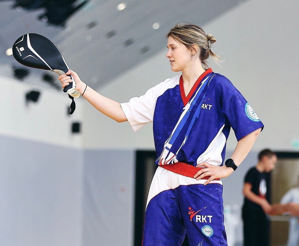 Александра Дмитриевна Крапивина