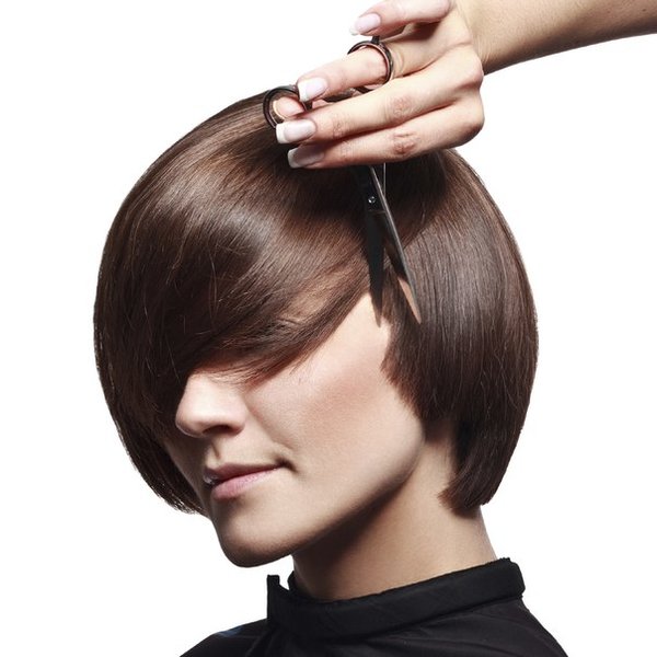 Женские стрижки в москве