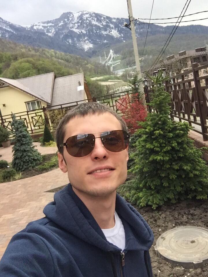 Илья Леонидович Нархинов