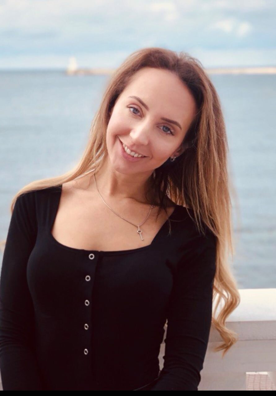 Виктория Момот