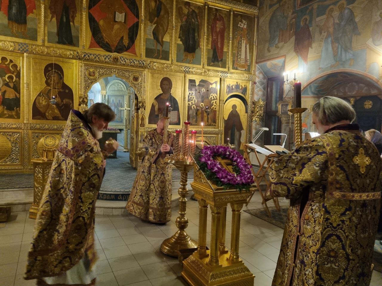 Храмы, соборы, церкви в Черниговском переулке: адреса и телефоны, 2  культурных места, отзывы, фото и рейтинг церквей – Москва – Zoon.ru