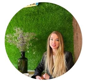 Евгения Шувалова