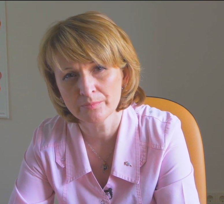 Сексуалды қызы мен анасы Үлкен мулат есектер