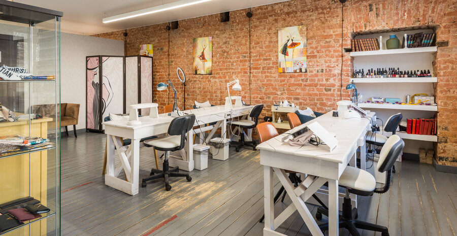 Г. Бизнес-центр «шмитовский 3 с3». Beauty house логотип. Friends moscow рекламное агентство. Шмитовский проезд 3с3.