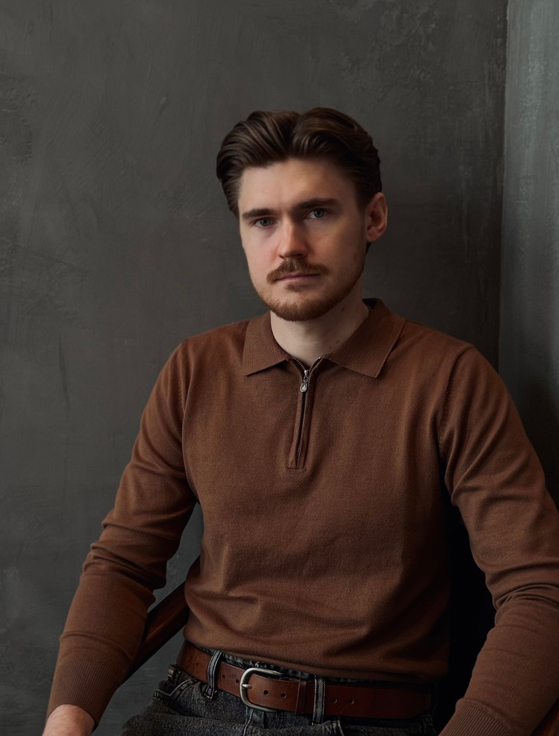 Андрей Попов