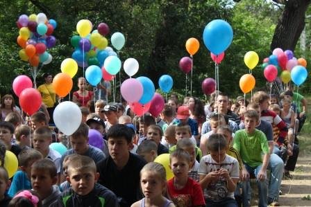 детский лагерь красноармейская. лагерь в красноармейском районе 2004 года. лагерь орленок волгоград красноармейский район. детский дневной лагерь в красноармейский волгоград. лагерь дубрава саратовская область татищевский район.