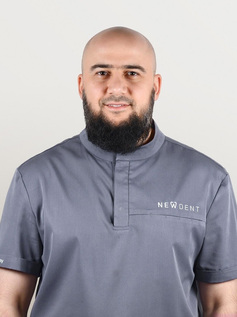 Мартин Анзорович Ныров