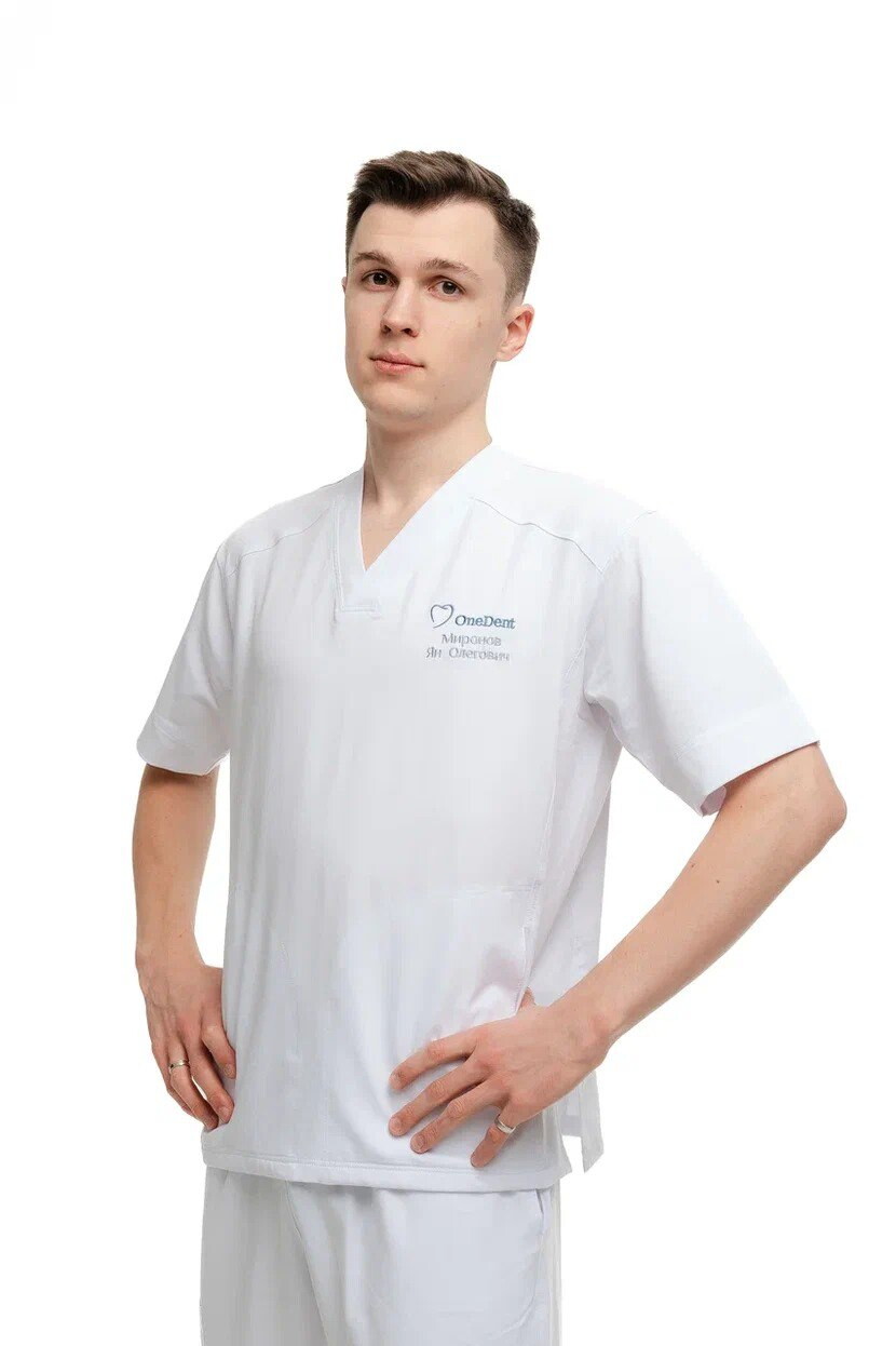 Ян Олегович Миронов