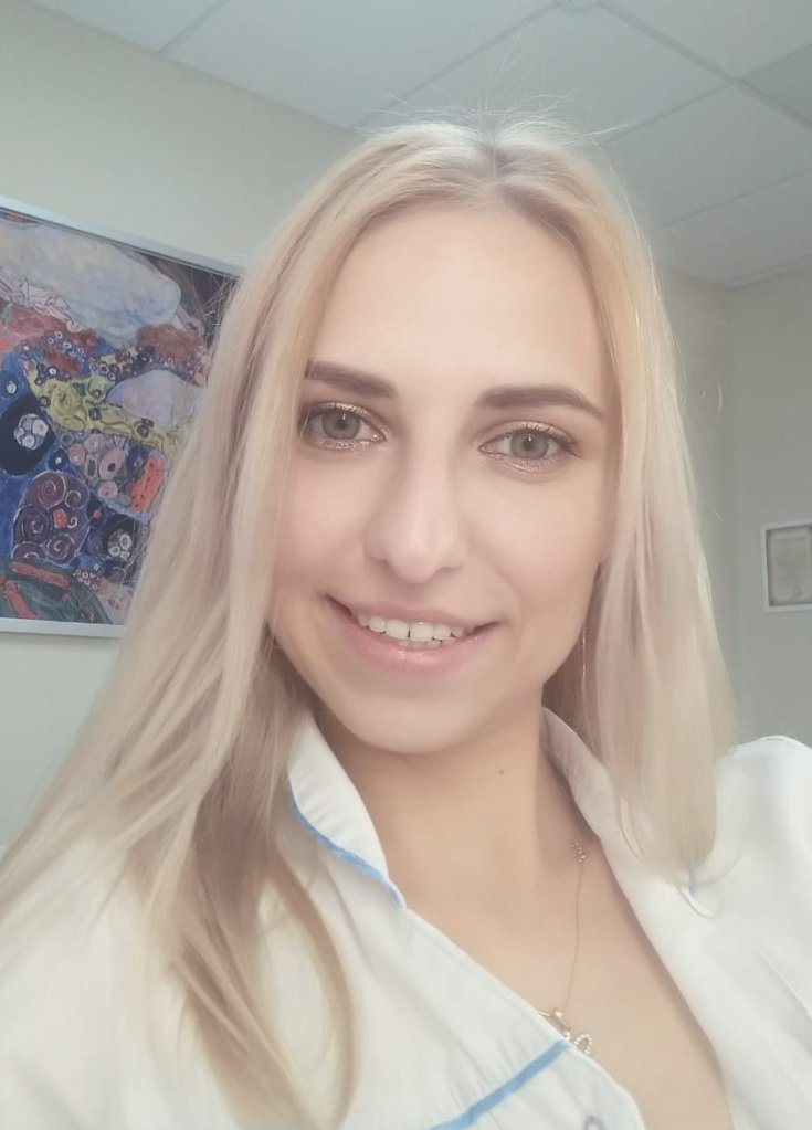 Юлия Николаевна Хохлова