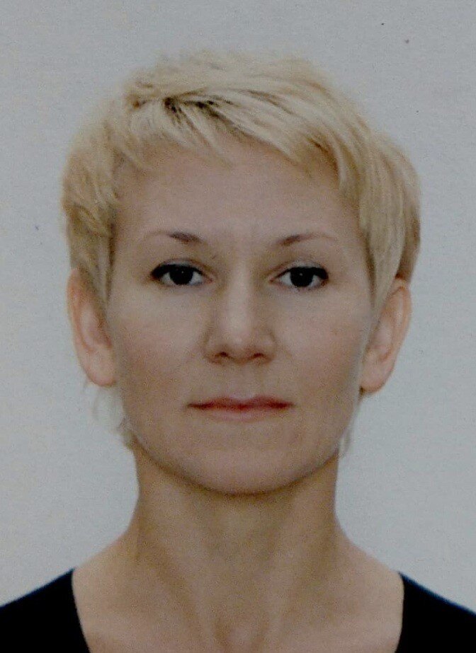 ЛАРИСА РАЙКОВА