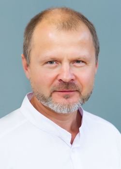 Михаил Леонидович Ященко