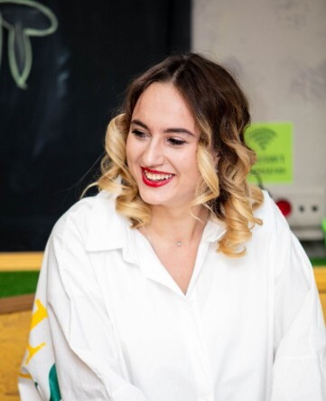 Мария Салтанова