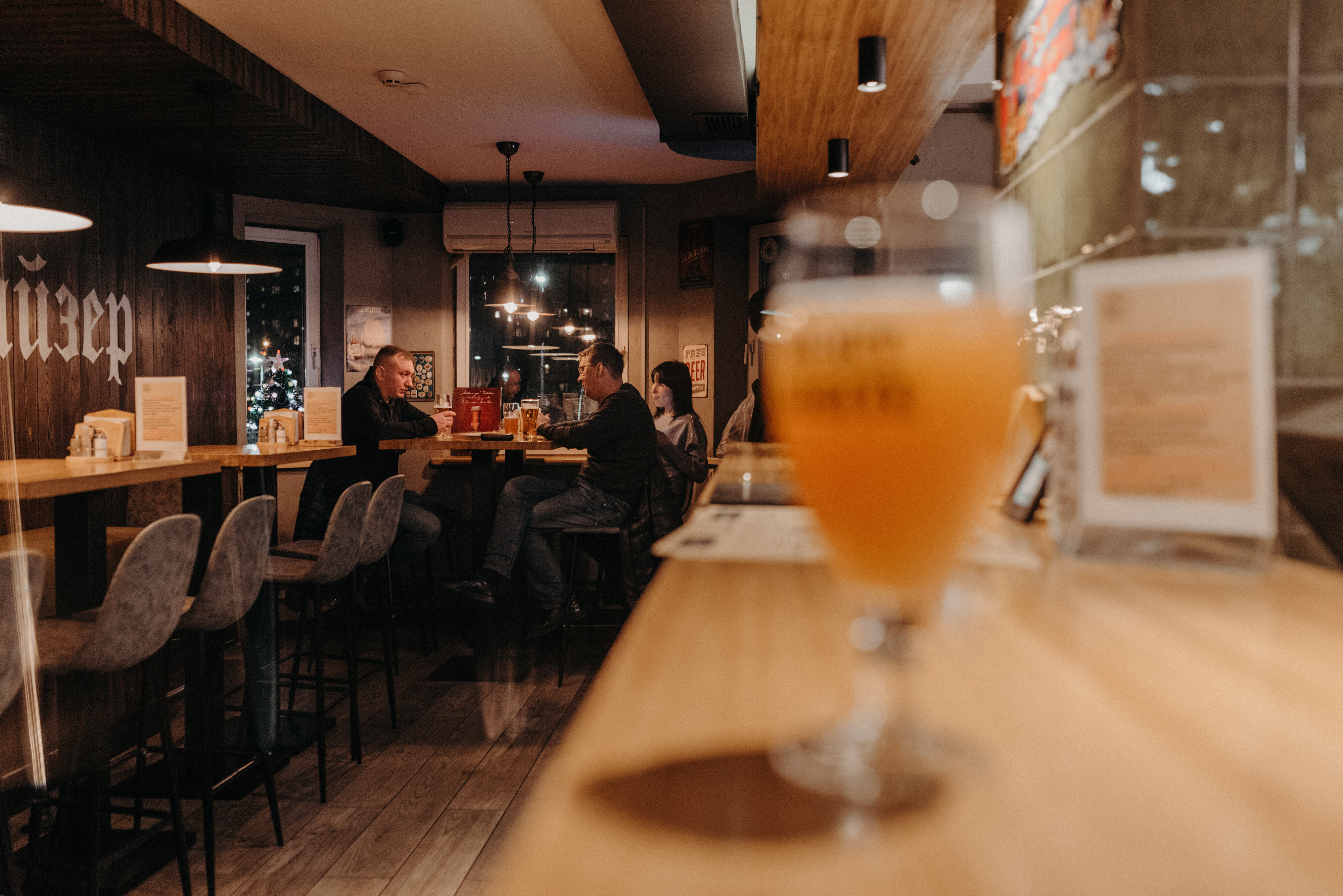 кафе золотая рыбка люберцы. чайхана дюшес зеленоград. заведения люберцы. ресторан кайзер. приличное заведение кафе.