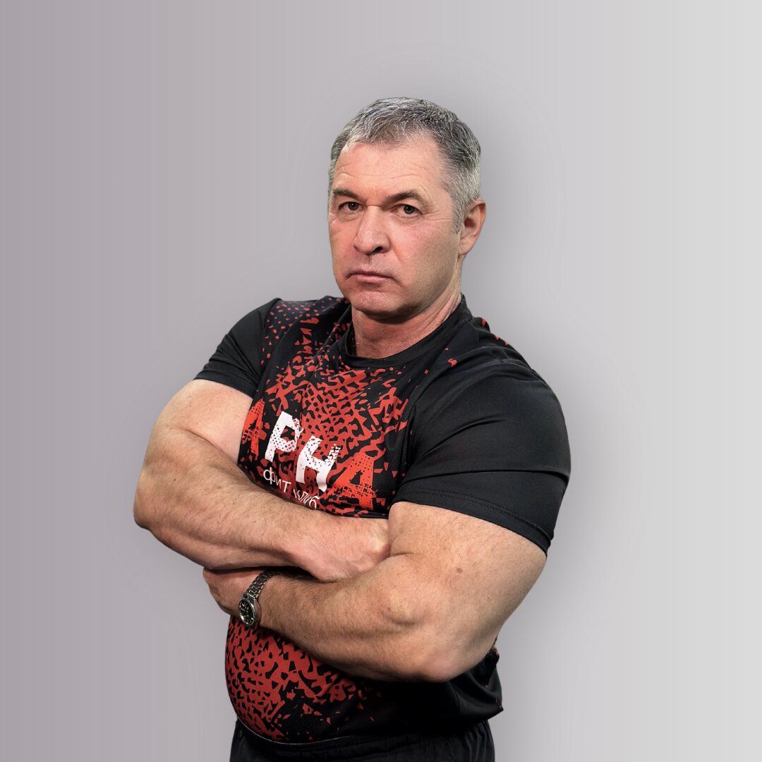 Игорь Иванов