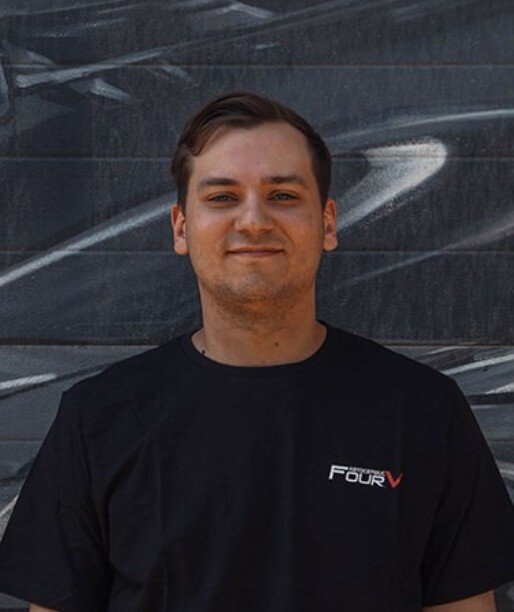 Кирилл Кузнецов