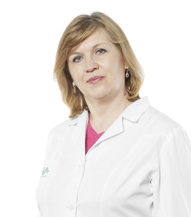 Елена Владимировна Холодова