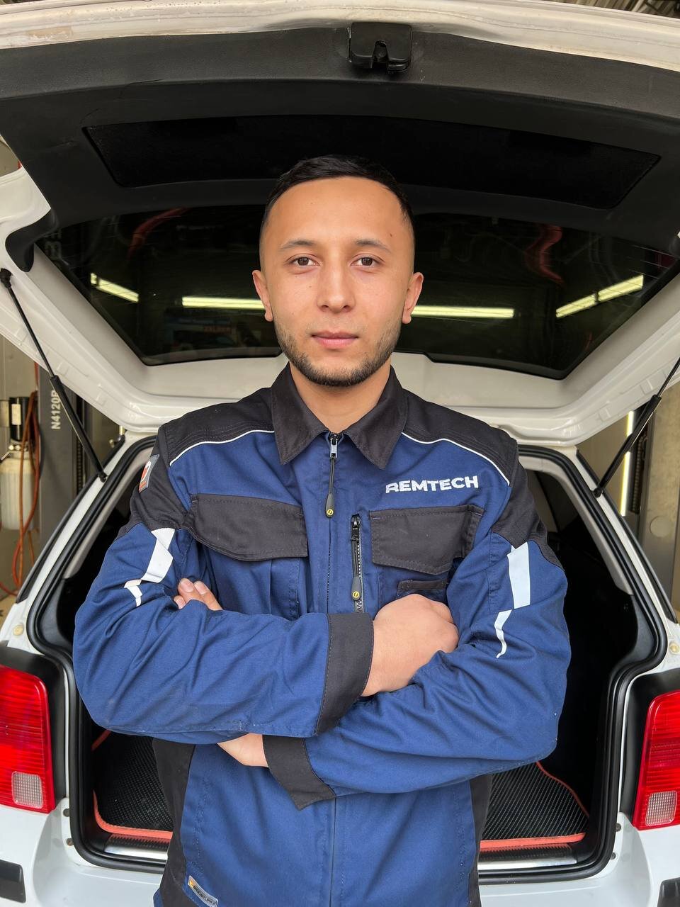 Лазиз Утаев