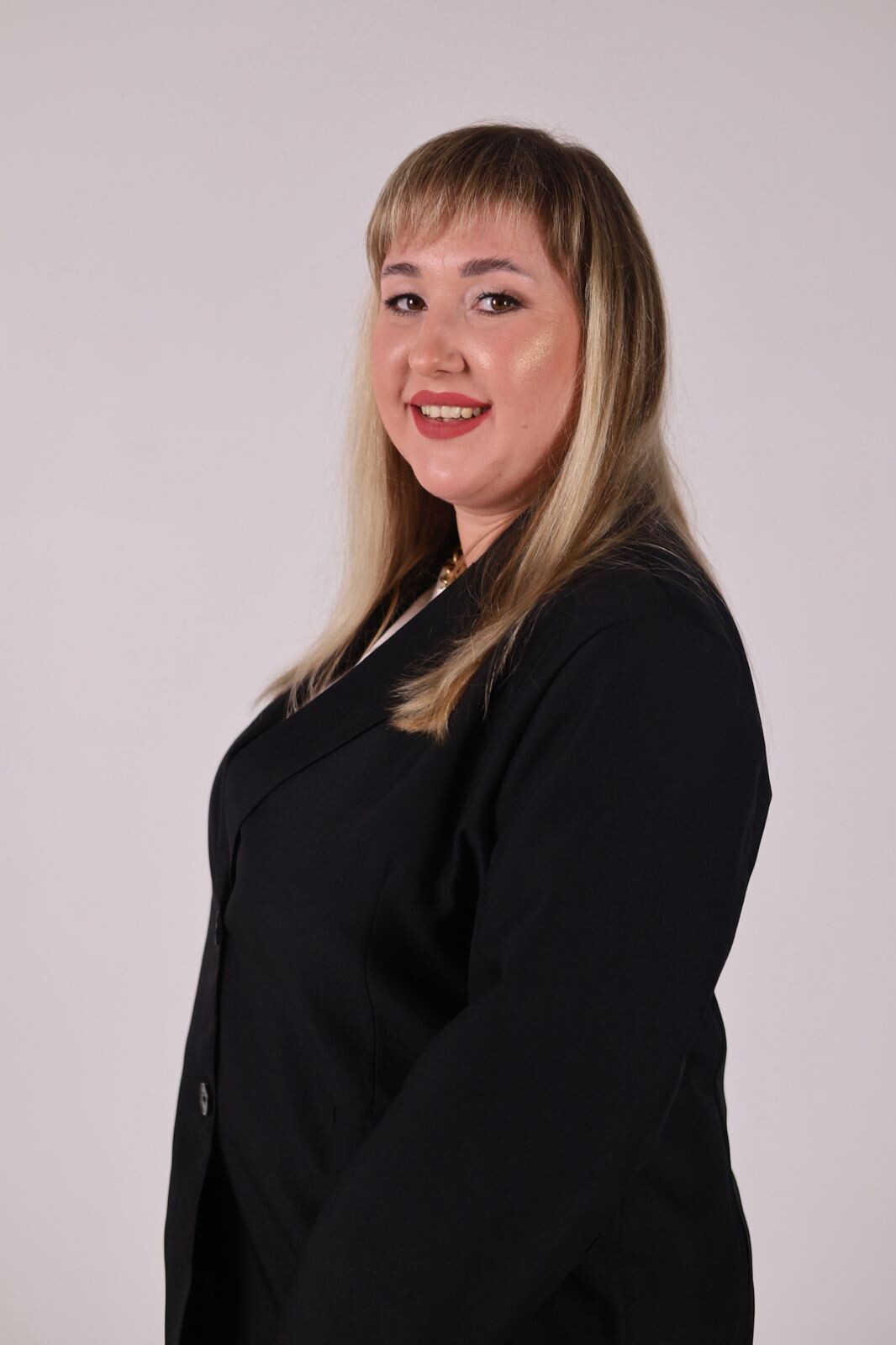 Елена Петрова