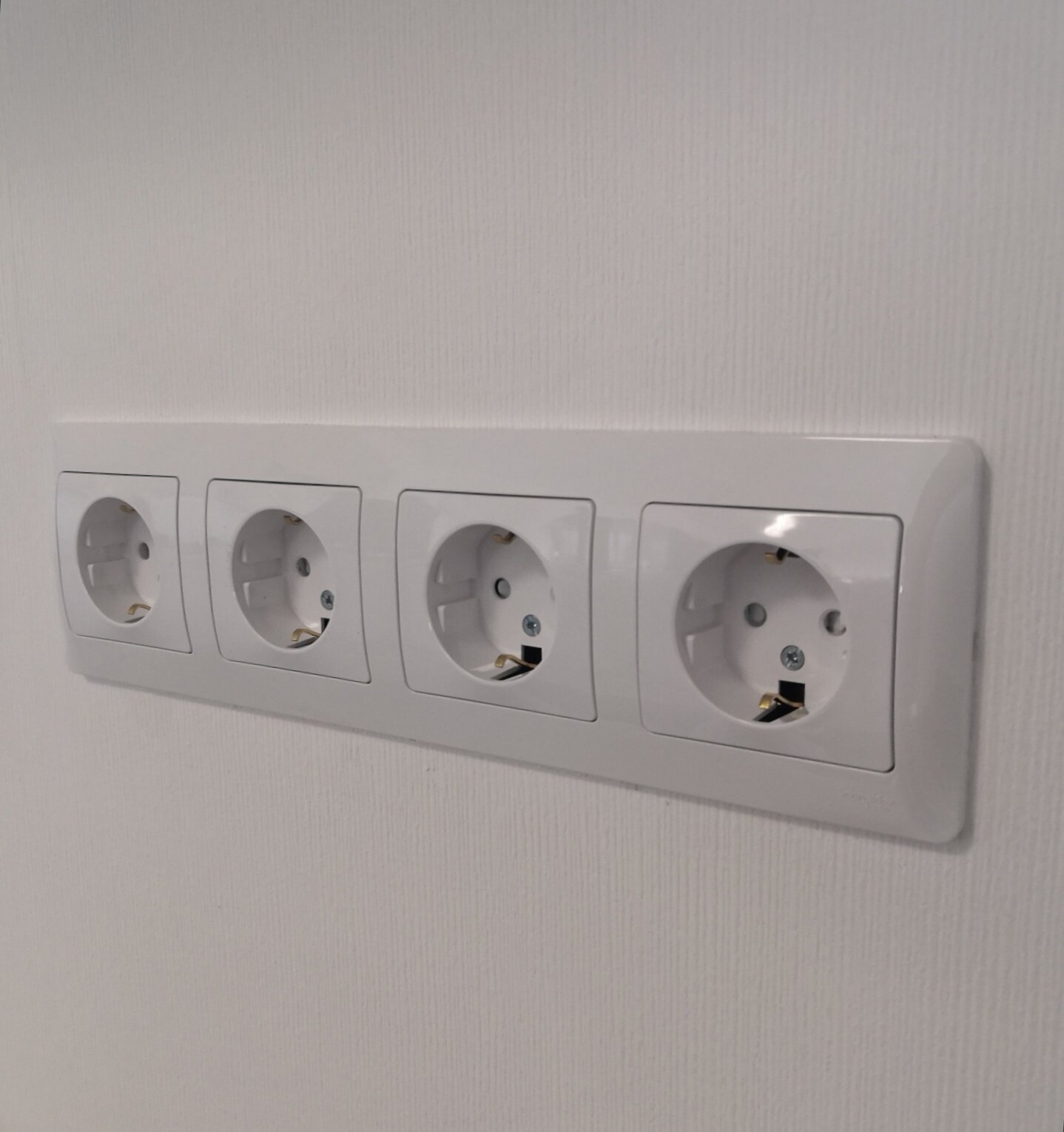 Машенкин Владимир - электрик, электромонтажник, отзывы - Специалист по ...