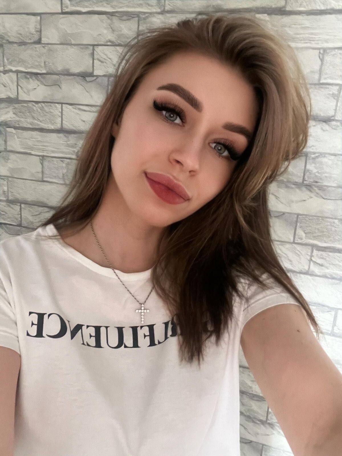 Александра Лещенко