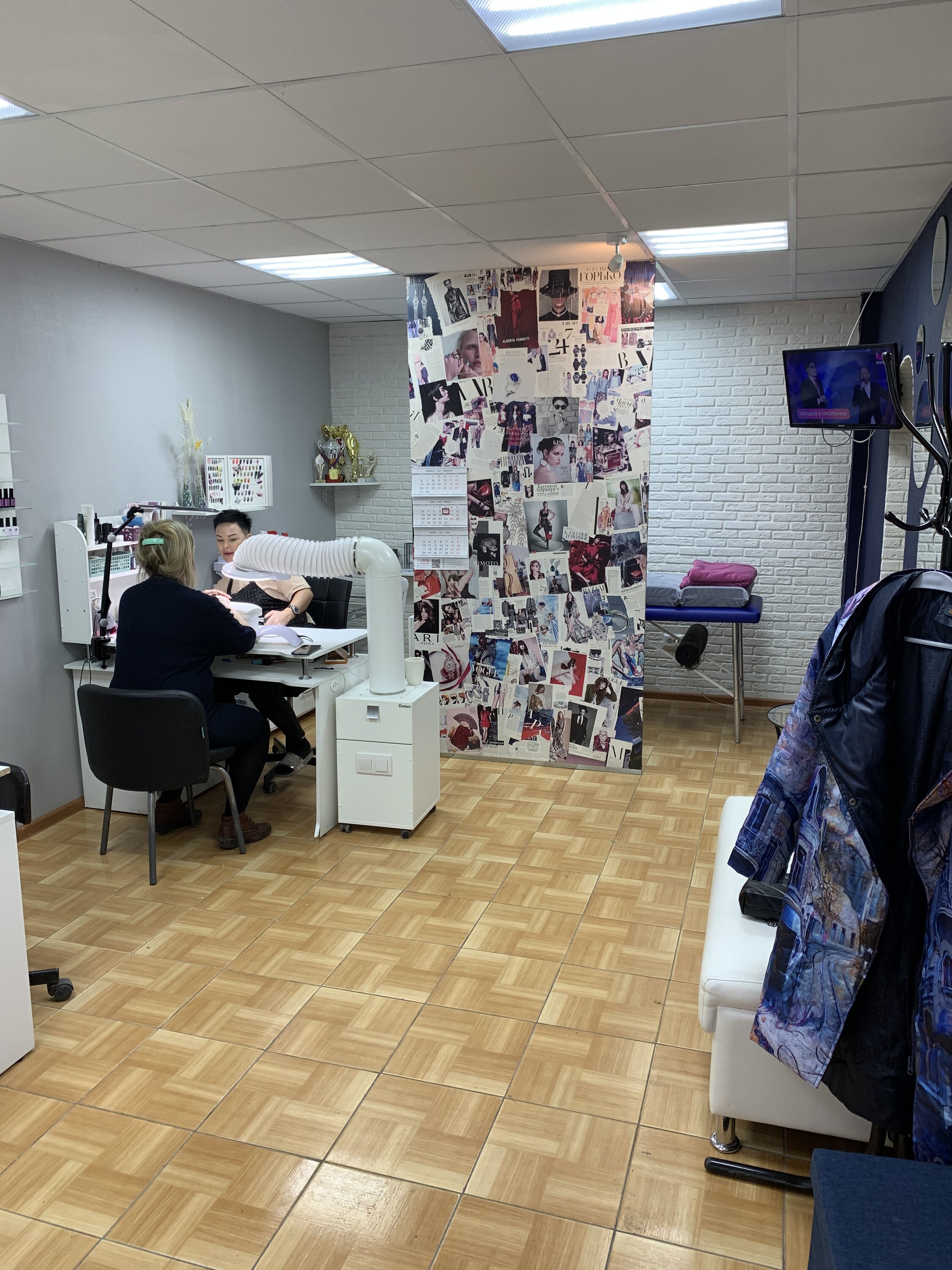 Ногтевые студии (Nail Studio) на улице Тельмана рядом со мной на карте:  адреса, отзывы и рейтинг нейл студий - Энгельс - Zoon.ru