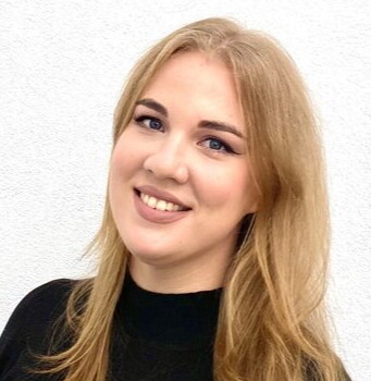 Элеонора Юшманова