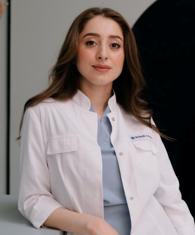 Наира Закарян