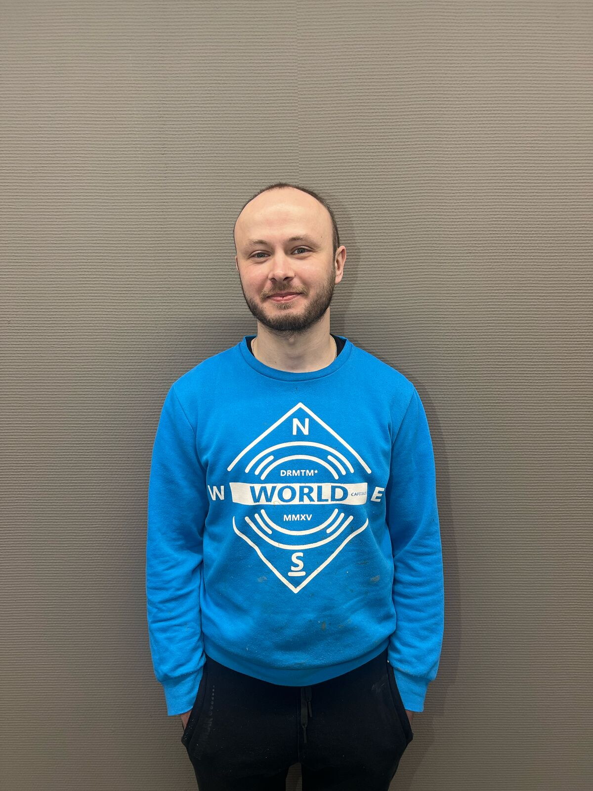 Александр Ефремов