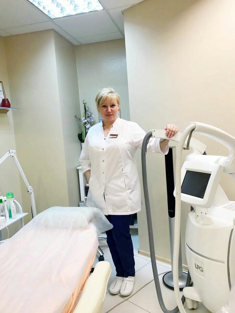 Елена Семенова