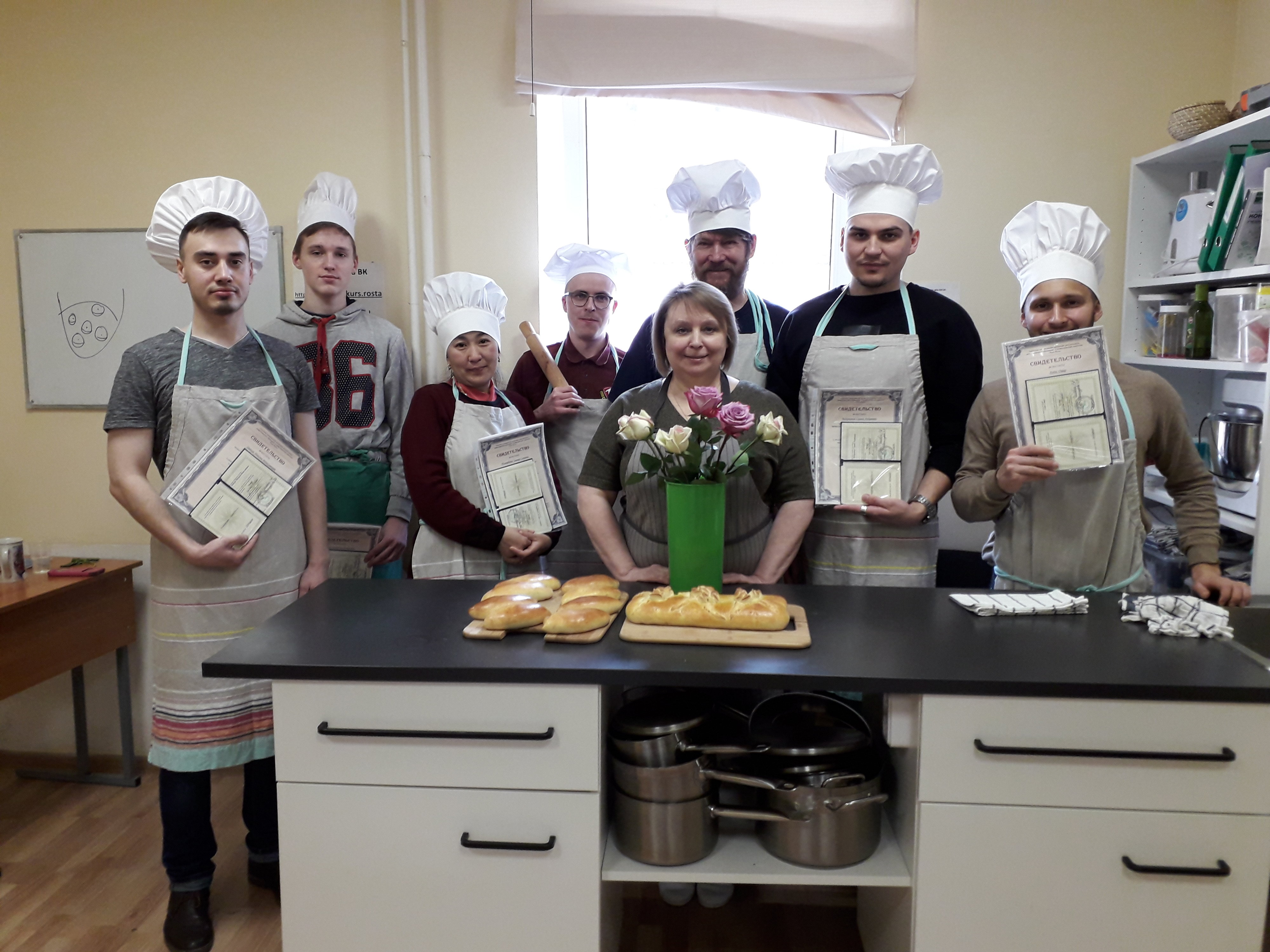 Школа поварского искусства. Преподаватель кондитер. Курсы повара воронеж. Курсы поваров в сочи. Петербург курс повар.