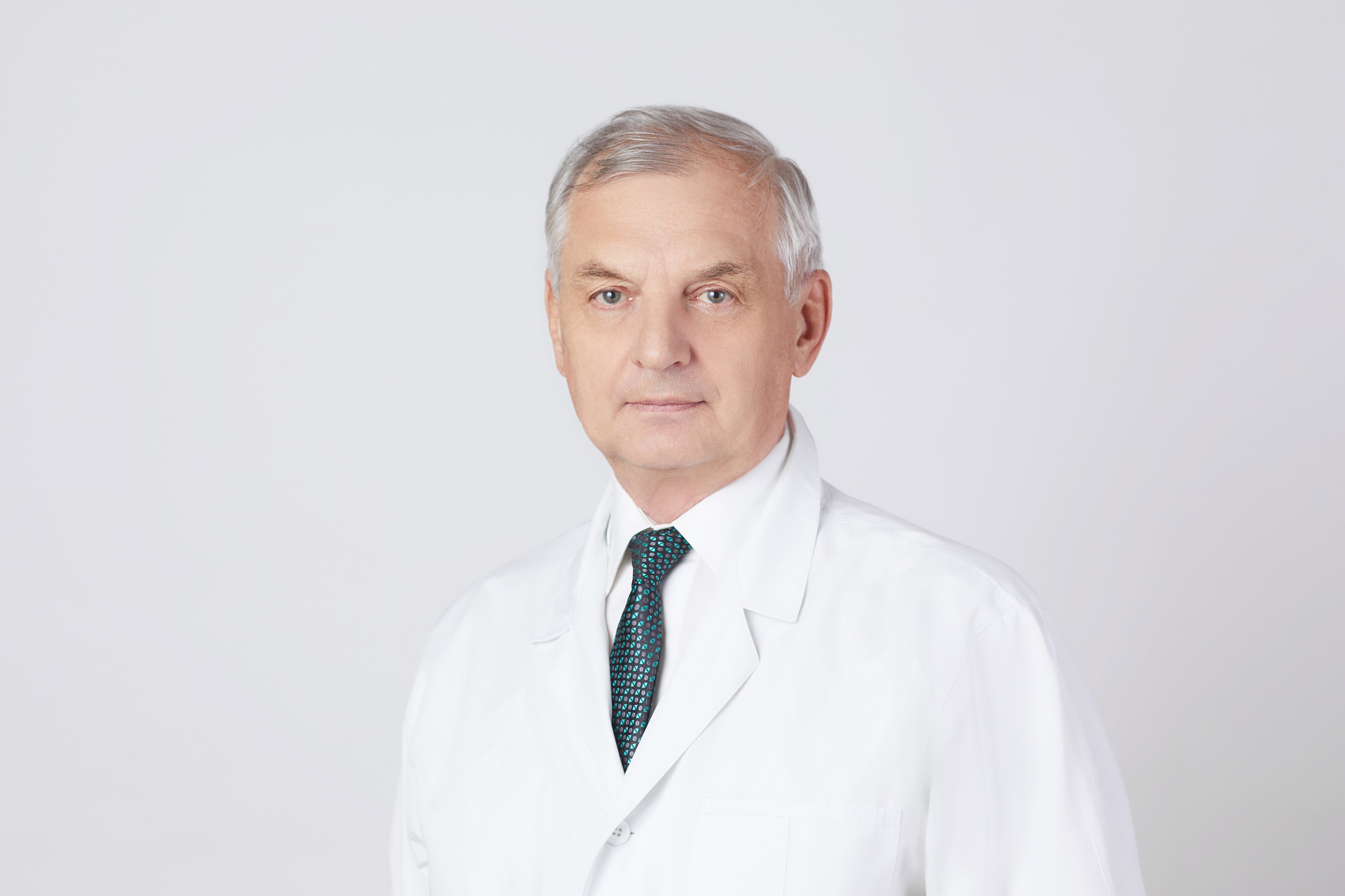 врач невролог москва