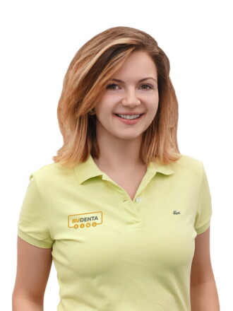 Елена Романова Страхова