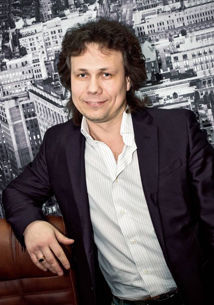 Святослав Ом