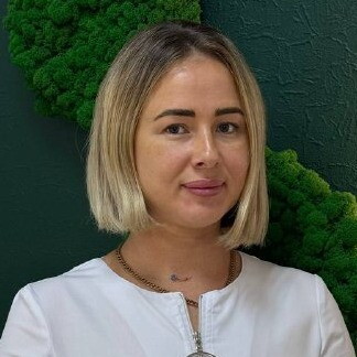 Райзер Кристина