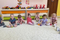 Детский центр Островок радости, с рейтингом 3.5 - находится по адресу Екатеринбург, Дружининская улица, 5Б 