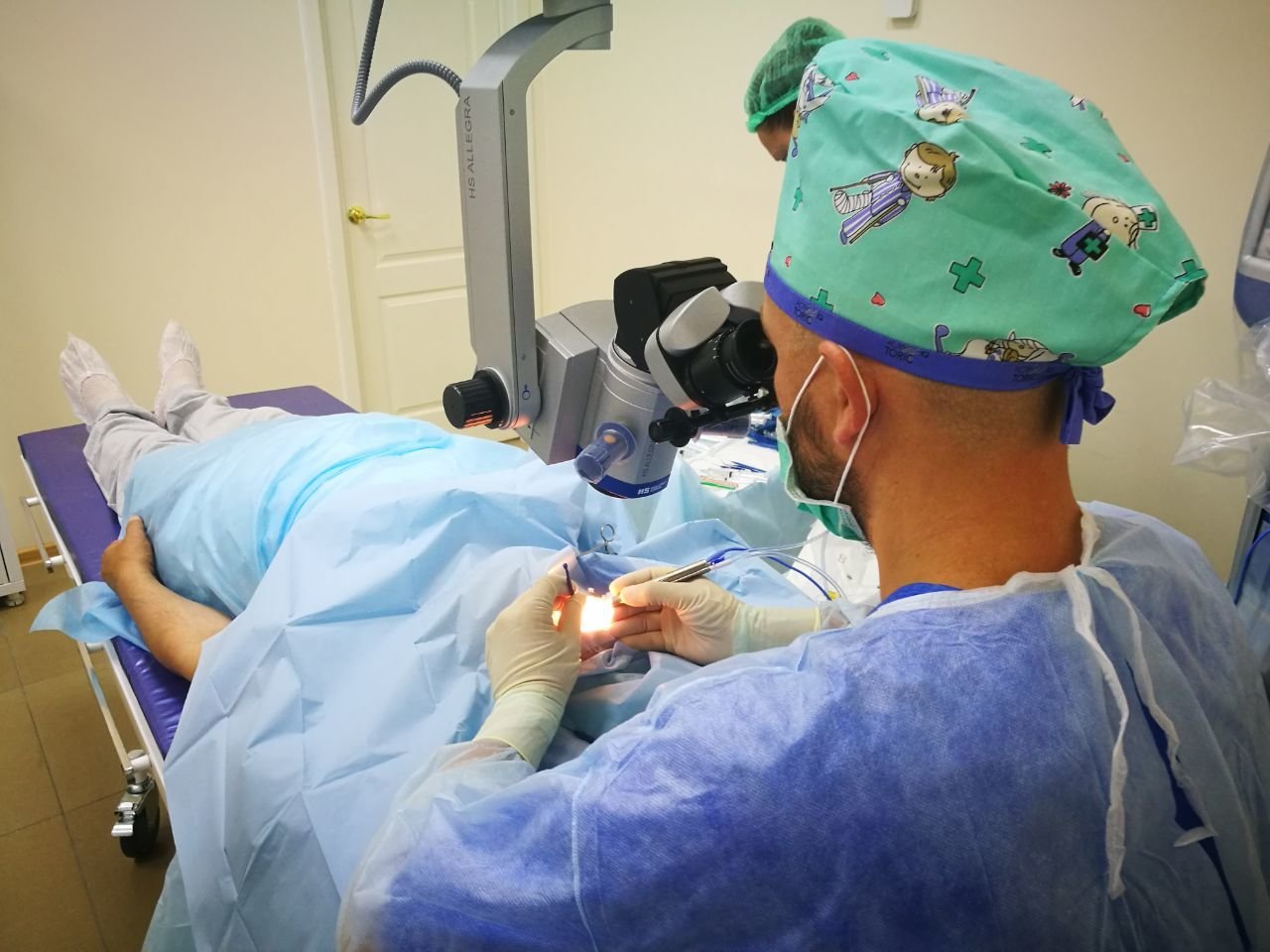 лазерная микрохирургия глаза. коррекция зрения южно сахалинск. микрохирургия глаза южно-сахалинск. глазная клиника ул. глазные клиники во владивостоке.