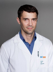 Дерматовенеролог, дерматолог Петр Васильевич Попов