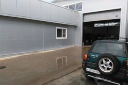 Автоцентр Автостоп23, с рейтингом 4.7 - находится по адресу Краснодар, Питерская улица, 20 