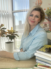 Дефектолог, директор Юлия Витальевна Аникина