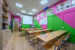 Академия вождения НС, с рейтингом 5 - находится по адресу Москва, Кленовый бульвар, 23 