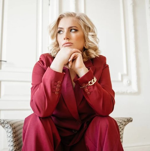 Елена Юрьевна Комарова