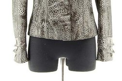 Центр меха, с рейтингом 3.1 - находится по адресу Иркутск, Депутатская улица, 84/2 