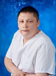 Стоматолог, имплантолог Динис Вилевич Муртазин