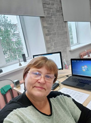 Педагог начальной школы Любовь Анатольевна Першко